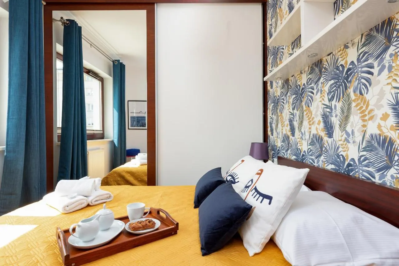 Spacious Suite With A Hammock And Terrace By Renters Prestige Warsaw 0*,  Poland