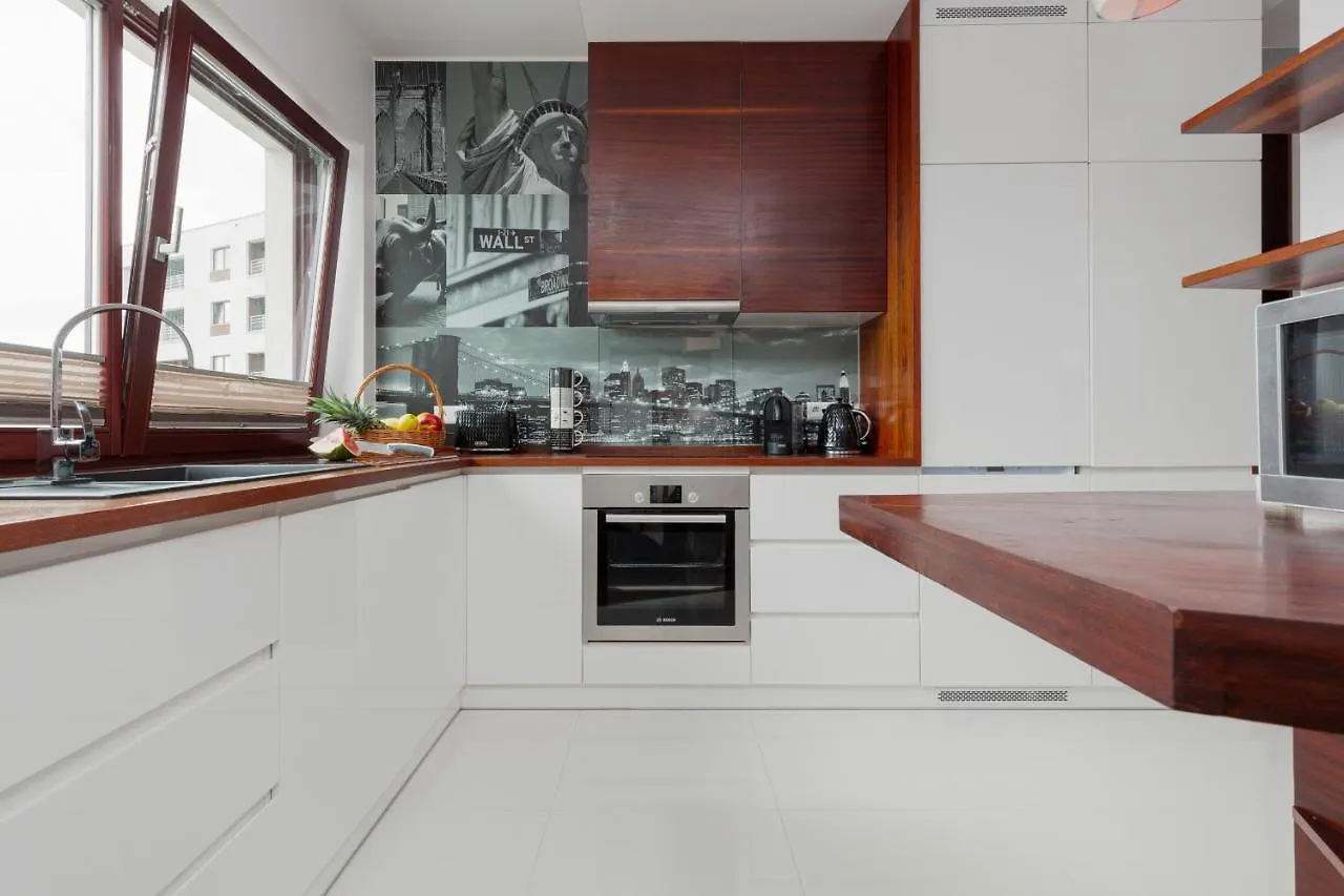Apartment Spacious Suite With A Hammock And Terrace By Renters Prestige Warsaw Poland