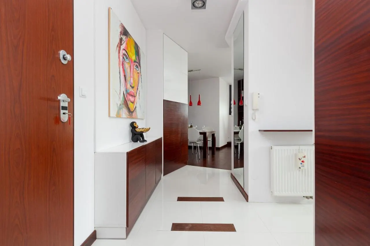Spacious Suite With A Hammock And Terrace By Renters Prestige Warsaw