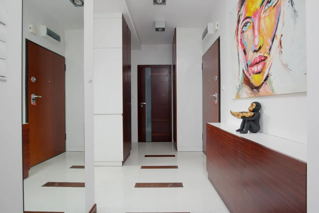 Apartment Spacious Suite With A Hammock And Terrace By Renters Prestige Warsaw