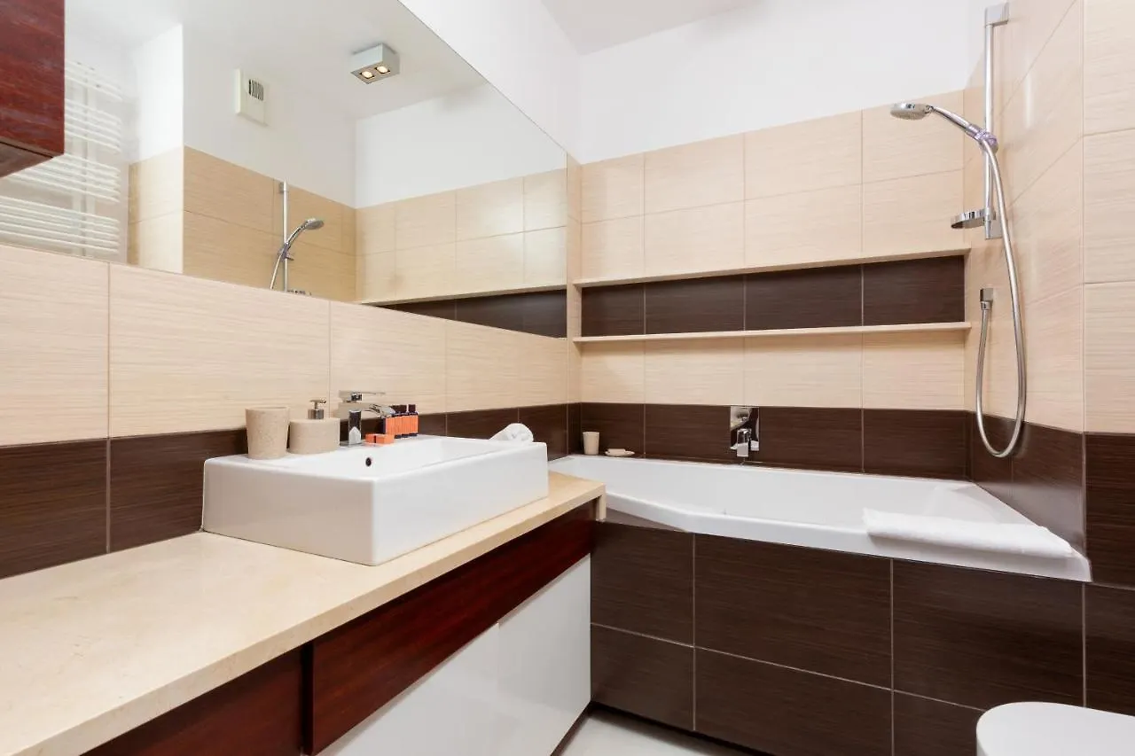 Spacious Suite With A Hammock And Terrace By Renters Prestige Warsaw